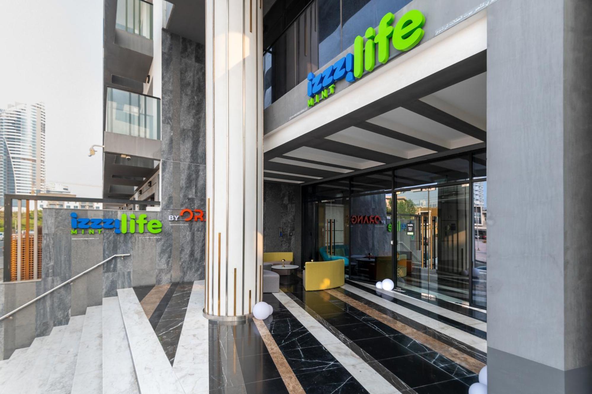 Апарт отель Izzzi Life Mint Дубай Экстерьер фото